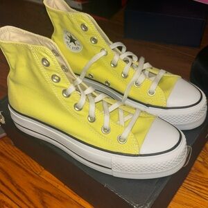 Yellow high top converse women’s size 6